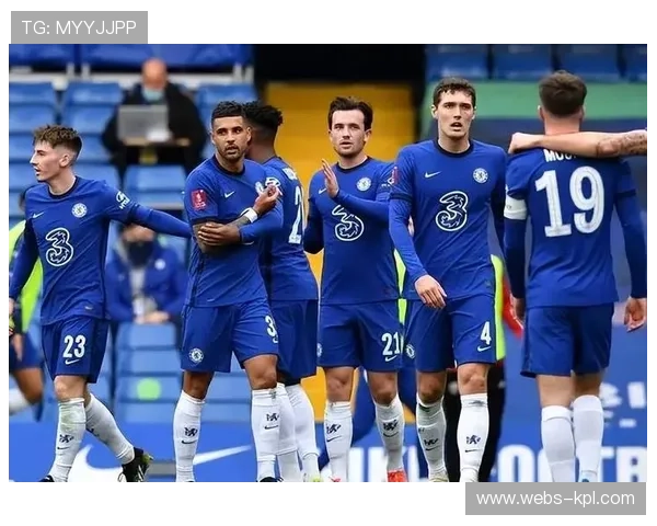 西汉姆联开局糟糕 球迷抗议管理层决策不力 西汉姆联开局糟糕 球迷抗议管理层决策不力